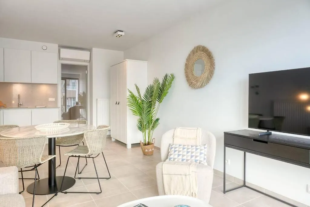 4-Person Apartment By Ostend Beach